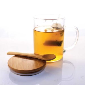 Clear Glass Mug with Bamboo Lid and Spoon - Image 4