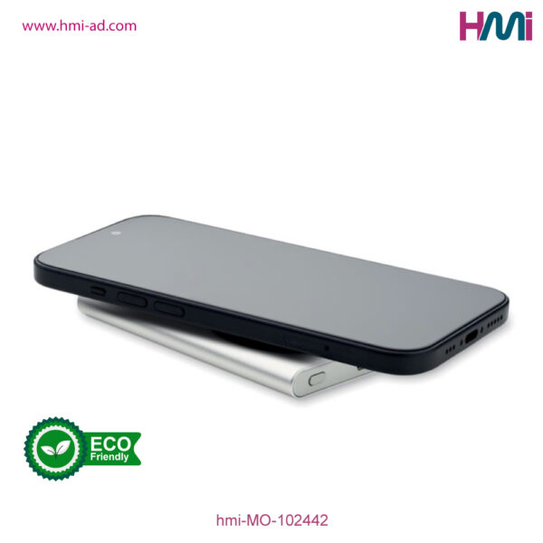 Promotional Wireless power bank 42 | Promotional Eco-friendly wireless power bank with branding in Germany | hmi-MO-102442-04